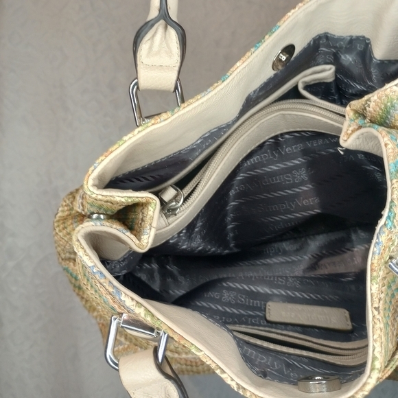 Vera Wang Woven Straw Chevron Zig Zag Hobo shoulder style Handbag - Picture 3 of 8